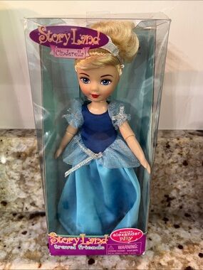 Madame Alexander Play StoryLand travel friends “Cinderella” Doll NIB